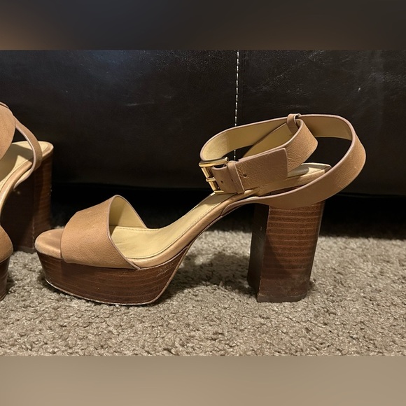 Michael Kors Leonora Ankle Strap Platform Heels Leather Brown Size 6 Women’s 4” - Picture 3 of 11
